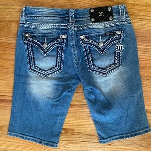 NWOT Women’s 28 Miss Me jean shorts